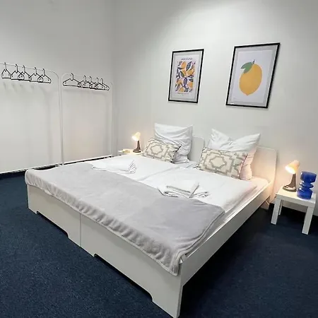 Beckhomes- New, Unique For 16 People * Munich