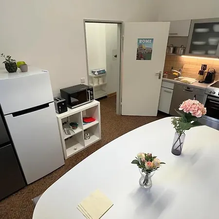 Beckhomes- New, Unique For 16 People * Munich
