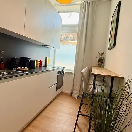 Apartmán Beckhomes Munich- Large 210 Sqm Apartment- 7 Bedroom 6baths, 3 Kitchens, Up To 18 Guests Mnichov