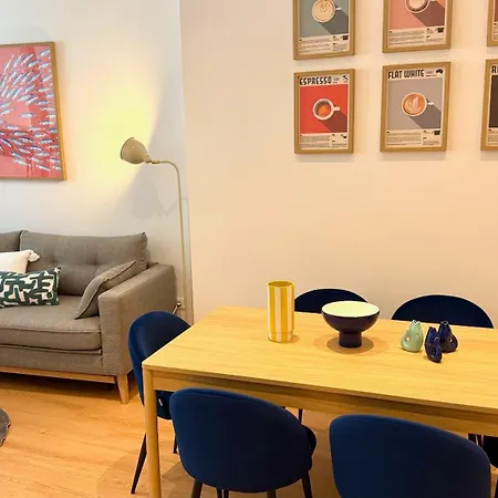 Apartmán Beckhomes Munich- Large 210 Sqm Apartment- 7 Bedroom 6baths, 3 Kitchens, Up To 18 Guests Mnichov